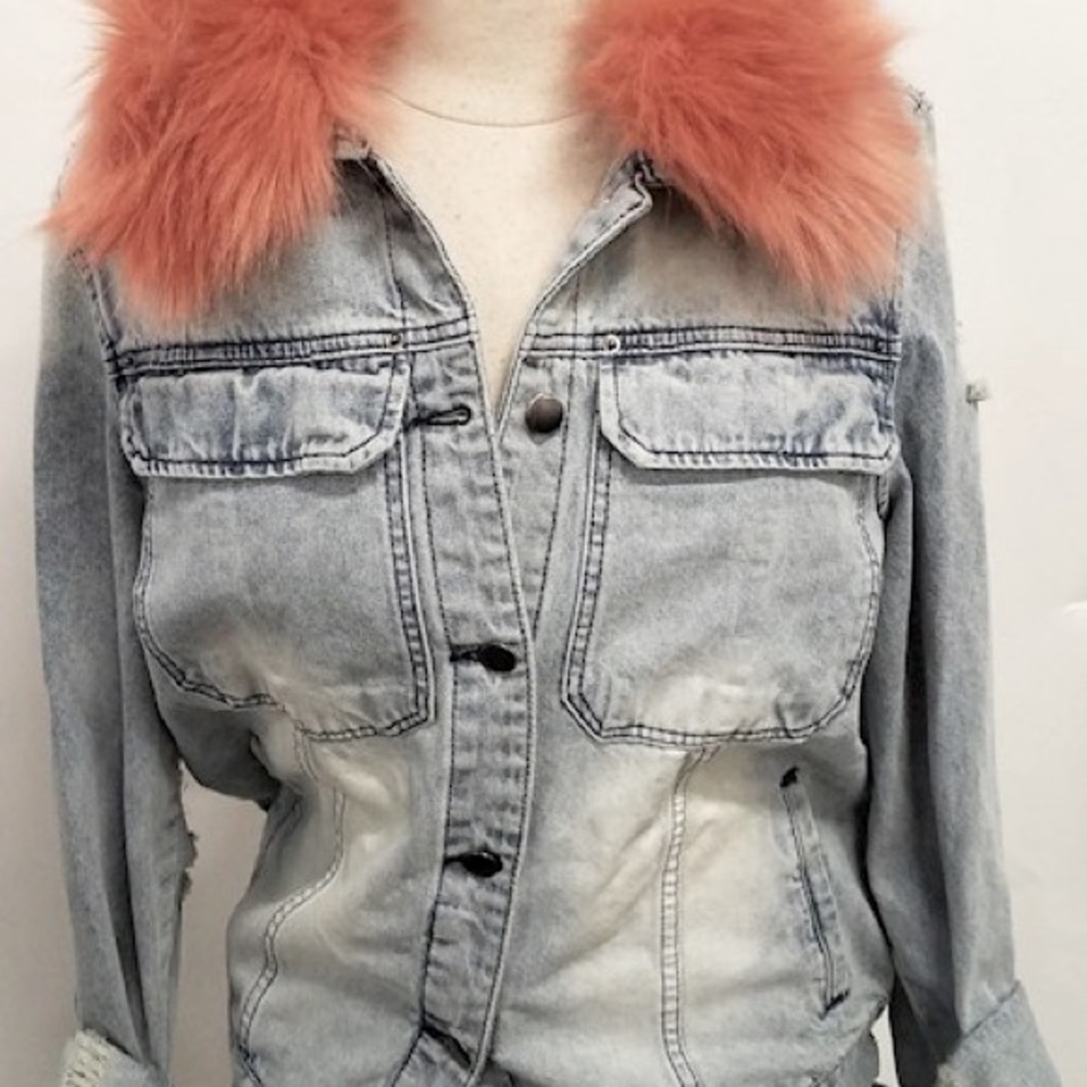 Ava/Kris distressed jean jacket w/ fox fur collar